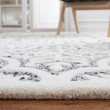 Safavieh Metro 859 Hand Tufted Wool and Cotton with Latex Rug MET859Z-8