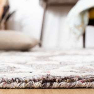 Safavieh Metro 860 Hand Tufted Wool and Cotton with Latex Rug MET860Q-8