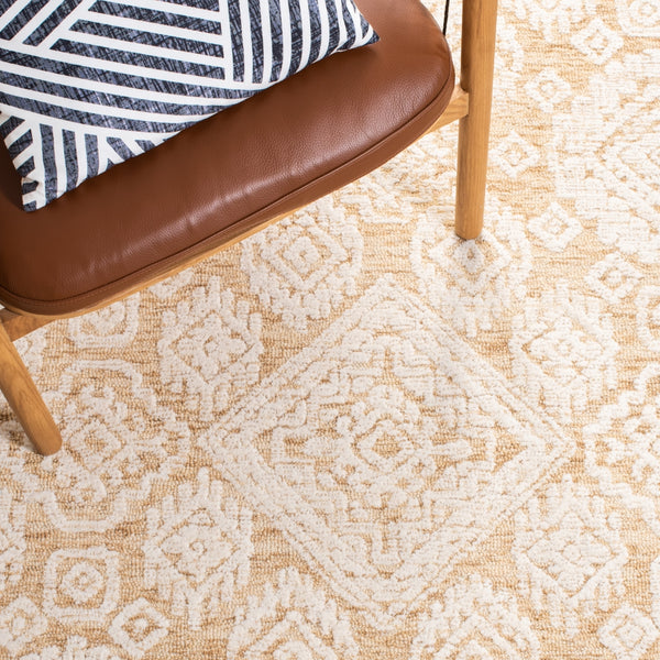 Safavieh Metro 987 Hand Tufted 100% Fine Indian Wool Pile Rug Gold / Ivory 100% Fine Indian Wool Pile MET987D-5