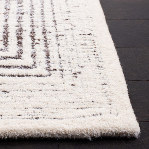 Metro Hand Tufted Pet Yarn and Wool Rug with Luxurious Texture for Elegant Home Decor Style