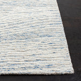 Safavieh Metro 995 Hand Tufted 100% Fine Indian Wool Pile Rug Light Blue / Ivory 100% Fine Indian Wool Pile MET995L-8