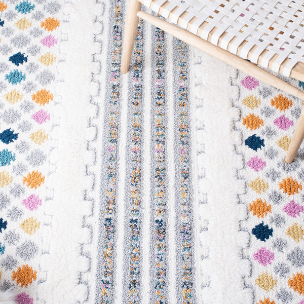 Safavieh Moroccan Fringe Shag 102 Power Loomed Polypropylene Shag & Flokati Rug MFG102A-9