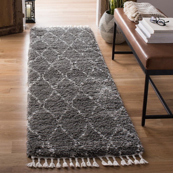 Safavieh Moroccan Fringe Shag 328 Power Loomed Polypropylene Rug MFG328F-7R