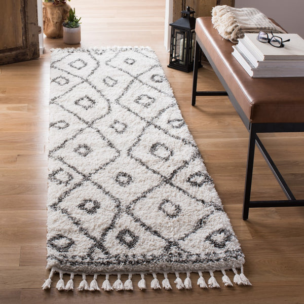 Safavieh Moroccan Fringe Shag 333 Power Loomed Polypropylene Rug MFG333A-7R