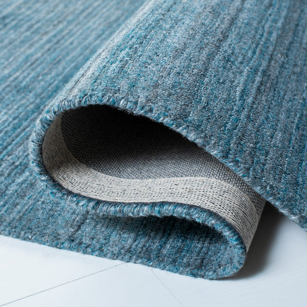 Safavieh Mirage 176 Hand Loomed 75% Viscose/20% Cotton/and 5% Wool Contemporary Rug MIR176M-9