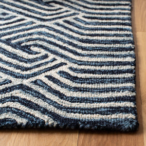 Micro-Loop 175 Contemporary Hand Tufted 80% Wool, 20% Cotton Rug Dark Blue / Ivory