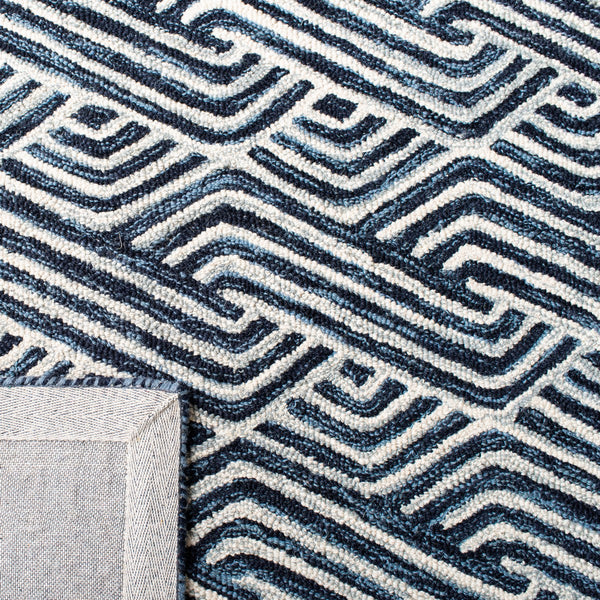 Safavieh Micro-Loop 175 Hand Tufted 80% Wool and 20% Cotton Contemporary Rug MLP175M-9