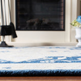 Safavieh Micro Loop 505 Hand Tufted Wool and Cotton with Latex Traditional Rug MLP505N-24