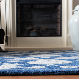 Safavieh Micro Loop 506 Hand Tufted Wool and Cotton with Latex Traditional Rug MLP506N-24