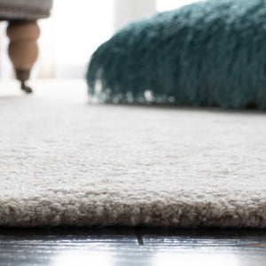 Safavieh Micro-Loop 515 Hand Tufted Wool Rug MLP515G-24