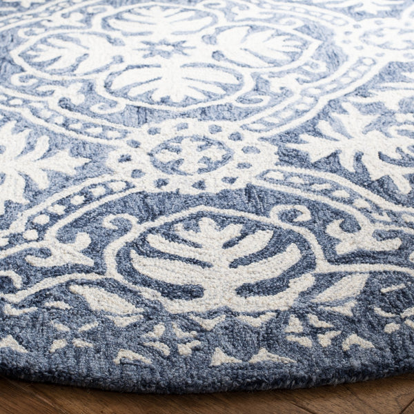 Safavieh Micro-Loop 606 Hand Tufted 80% Wool and 20% Cotton Rug MLP606M-8