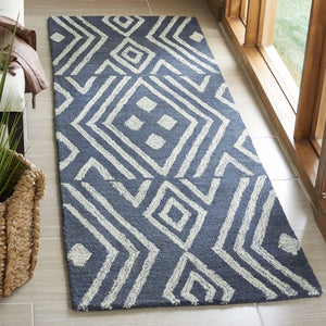 Safavieh Micro-Loop 609 Hand Tufted 80% Wool and 20% Cotton Rug MLP609N-27
