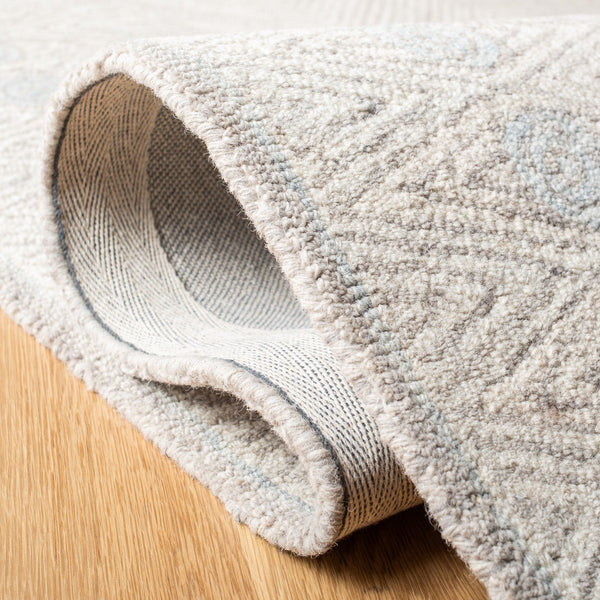 Micro-Loop 631 Contemporary Hand Tufted 100% Wool Pile Rug Silver / Beige