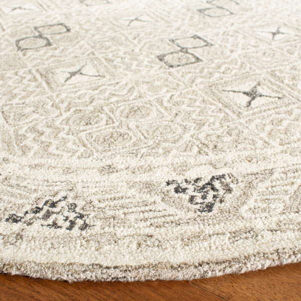Safavieh Micro-Loop 803 Hand Tufted 80% Wool and 20% Cotton Transitional Rug MLP803F-24