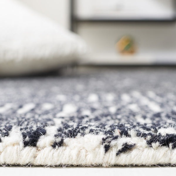 Safavieh Micro-Loop 956 Hand Tufted Wool and Cotton with Latex Contemporary Rug MLP956Z-8