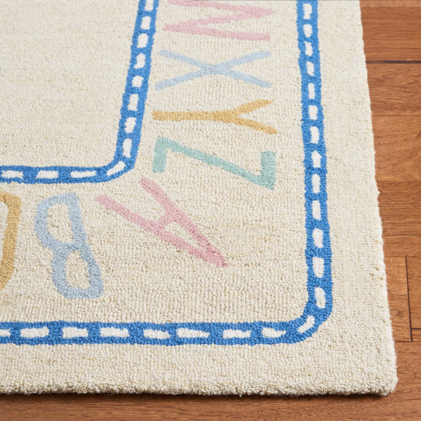 Safavieh Micro-Loop 680 Hand Tufted Wool Rug MLPB680A-57