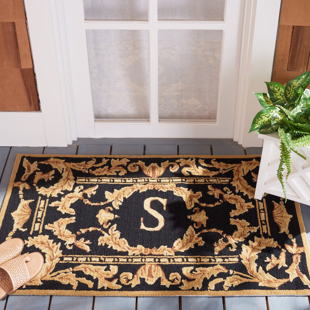 Safavieh Cambridge Monogram Hand Hooked Polypropylene Rug MON219S-24