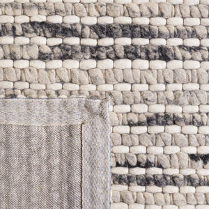 Safavieh Marbella 205 Hand Woven WOOL Braided Rug MRB205Z-8