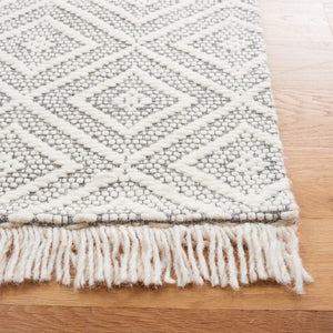 Safavieh Marbella 206 Hand Woven Wool and Cotton Rug MRB206A-6