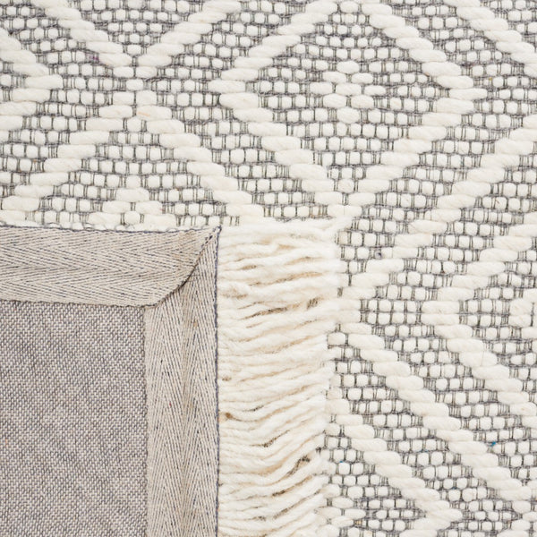 Safavieh Marbella 206 Hand Woven Wool and Cotton Rug MRB206A-6