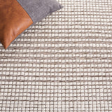 Safavieh Marbella 208 Hand Woven Wool with cotton cloth backing Contemporary Rug MRB208T-8