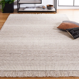 Safavieh Marbella 208 Hand Woven Wool with cotton cloth backing Contemporary Rug MRB208T-8