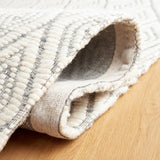Safavieh Marbella 308 Hand Woven 100% Wool Pile Rug Grey / Ivory MRB308F-5