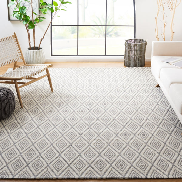 Safavieh Marbella 308 Hand Woven 100% Wool Pile Rug Grey / Ivory MRB308F-8