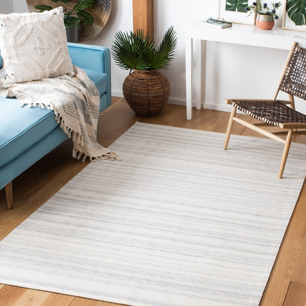 Safavieh Marbella 313  Hand Woven 60% Viscose, 40% Wool Rug MRB313F-8