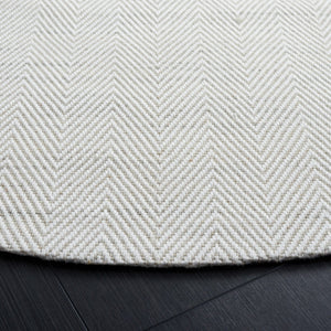 Safavieh Marbella 313  Hand Woven 60% Viscose, 40% Wool Rug MRB313G-8