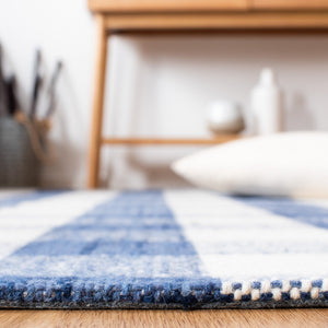 Safavieh Marbella 317  Hand Woven 100% Wool Rug MRB317N-8