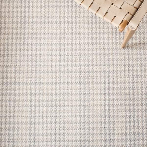 Safavieh Marbella 319  Hand Woven 100% Wool Rug MRB319G-8