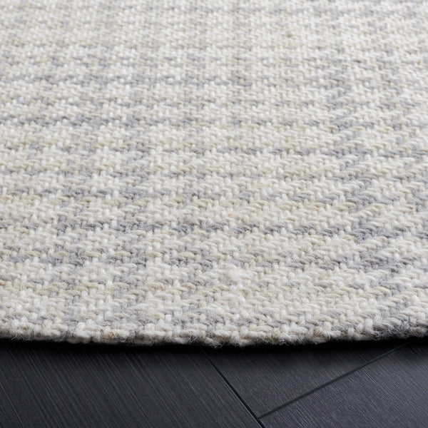 Safavieh Marbella 319  Hand Woven 100% Wool Rug MRB319G-8