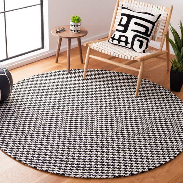 Safavieh Marbella 319  Hand Woven 100% Wool Rug MRB319Z-8