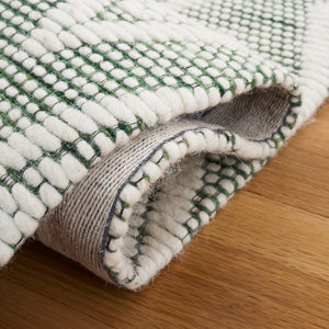 Safavieh Marbella 326 Hand Woven 95% Fine Indian Wool and 5% Nylon Rug MRB326Y-8