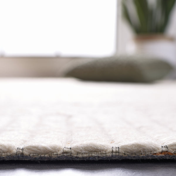 Safavieh Marbella 430 Hand Woven 80% Wool and 20% Polyester Rug MRB430T-8