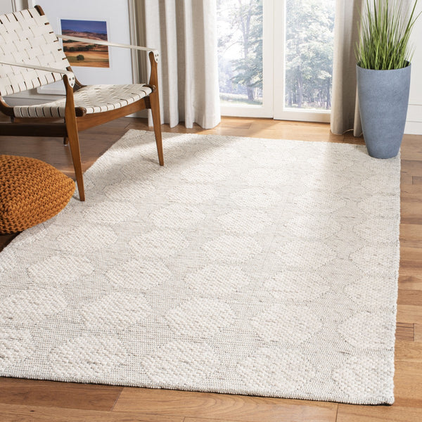 Marbella 523 Contemporary Hand Loomed 80 % Wool 20 % Cotton Rug Beige