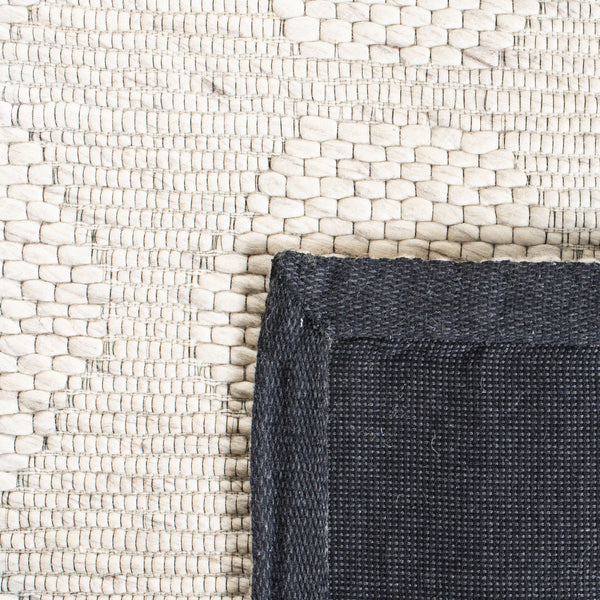 Marbella 523 Contemporary Hand Loomed 80 % Wool 20 % Cotton Rug Beige