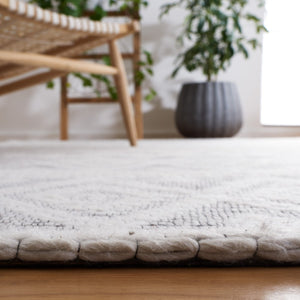 Safavieh Marbella 855 Hand Loomed 80% Wool/15% Cotton/and 5% Polyester Rug MRB855Z-6SQ