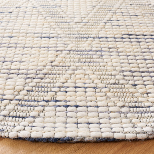 Safavieh Marbella 901 Hand Loomed 50% Wool/30% Jute/15% Cotton with Latex/and 5% Polyester Rug MRB901M-8