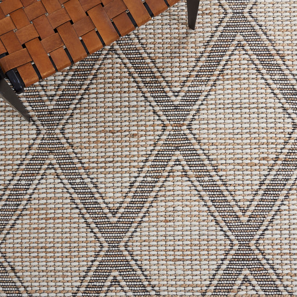 Safavieh Marbella 905 Hand Loomed 50% Wool/30% Jute/15% Cotton with Latex/and 5% Polyester Rug MRB905A-8