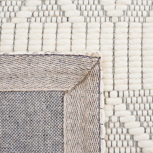 Safavieh Marbella 908 Hand Loomed 80% Wool/15% Cotton/and 5% Polyester Rug MRB908A-8