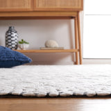 Safavieh Marbella 976 Hand Loomed 90% Polyester and 10% Cotton with Latex Bohemian Rug MRB976Z-8