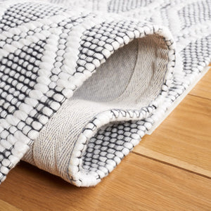 Safavieh Marbella 976 Hand Loomed 90% Polyester and 10% Cotton with Latex Bohemian Rug MRB976Z-8