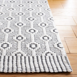 Safavieh Marbella 977 Hand Loomed 90% Polyester and 10% Cotton with Latex Bohemian Rug MRB977Z-8