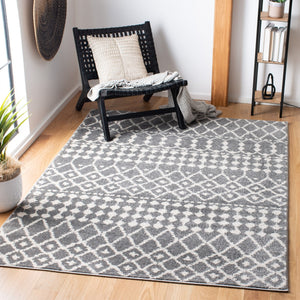 Mercer 400 Mercer 414 Bohemian Power Loomed Polypropylene Pile Rug Grey / Cream