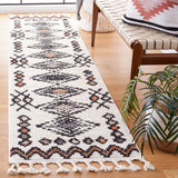 Safavieh Moroccan Tassel 105 Power Loomed 100% Polypropylene Rug MRT105A-9