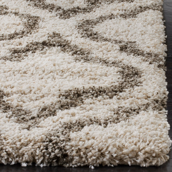 Martha Stewart 200 Martha Stewart 284 Flokati & Shag Power Loomed Polypropylene Pile Rug in Ivory, Grey 6ft x 9ft