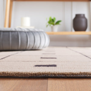 Safavieh Msr3361 Micro Loop Geometric Hand Tufted Rug Beige / Black MSR3361Z-8