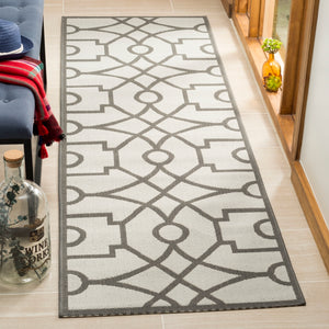 Martha Stewart Fretwork Power Loomed 100%Polypropylene Rug in Grey 8ft x 11ft-2in